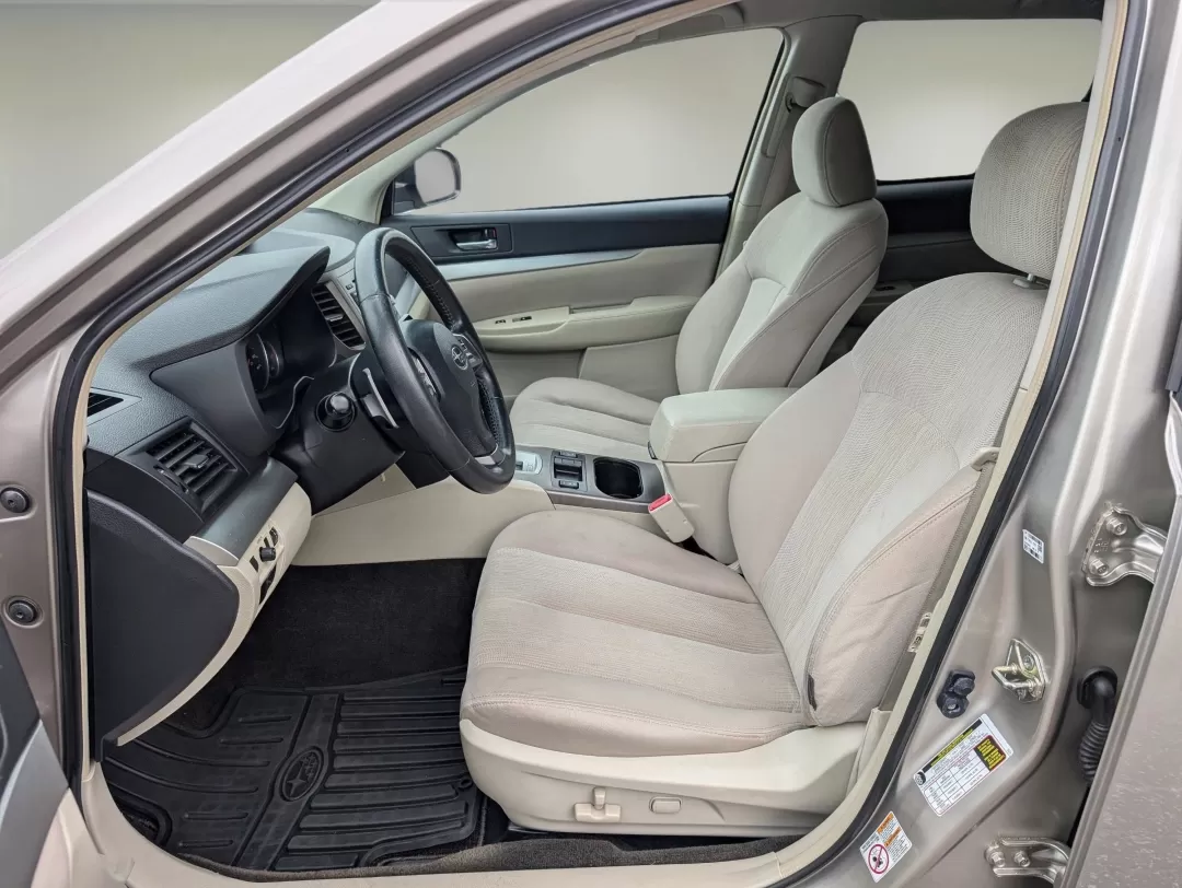 2014 /Ivory Subaru Outback 2.5i Premium (4S4BRCCC4E3) with an Other engine, located at 1430 Gateway Drive, Opelika, AL, 36801, (334) 239-0944, 32.637871, -85.409790 - **Embark on Your Next Adventure with the 2014 Subaru Outback 2.5i Premium at Gils Auto!**<br /> <br /> If you're searching for a reliable, versatile vehicle that's perfect for family outings, daily commuting, or weekend adventures, look no further than this stunning 2014 Subaru Outback 2.5i Premium. - Photo#9