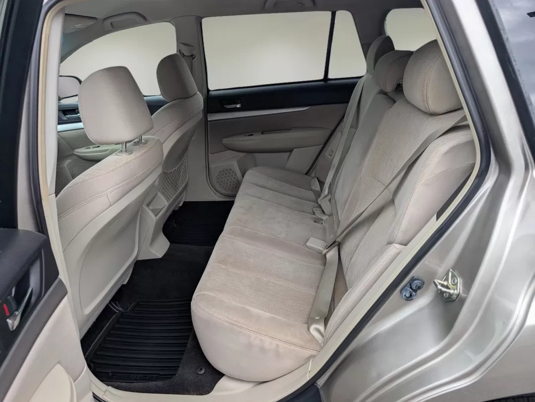 2014 /Ivory Subaru Outback 2.5i Premium (4S4BRCCC4E3) with an Other engine, located at 1430 Gateway Drive, Opelika, AL, 36801, (334) 239-0944, 32.637871, -85.409790 - **Embark on Your Next Adventure with the 2014 Subaru Outback 2.5i Premium at Gils Auto!**<br /> <br /> If you're searching for a reliable, versatile vehicle that's perfect for family outings, daily commuting, or weekend adventures, look no further than this stunning 2014 Subaru Outback 2.5i Premium. - Photo#10