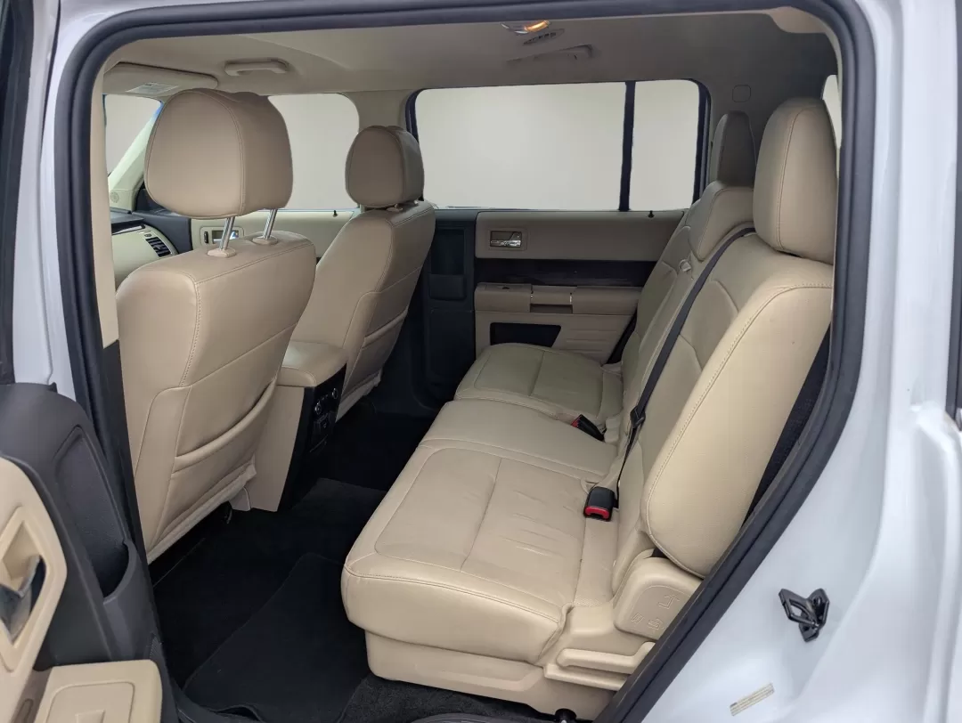 2015 Ford Flex Limited (2FMHK6D87FB) with an Other engine, located at 1430 Gateway Drive, Opelika, AL, 36801, (334) 239-0944, 32.637871, -85.409790 - **Explore the Open Road in Comfort: 2015 Ford Flex Limited AWD at Gils Auto in Phenix City, AL!**<br /> <br /> Are you looking for the perfect family vehicle that accommodates your active lifestyle while providing comfort, safety, and style? Look no further than this stunning **2015 Ford Flex Limite - Photo#10
