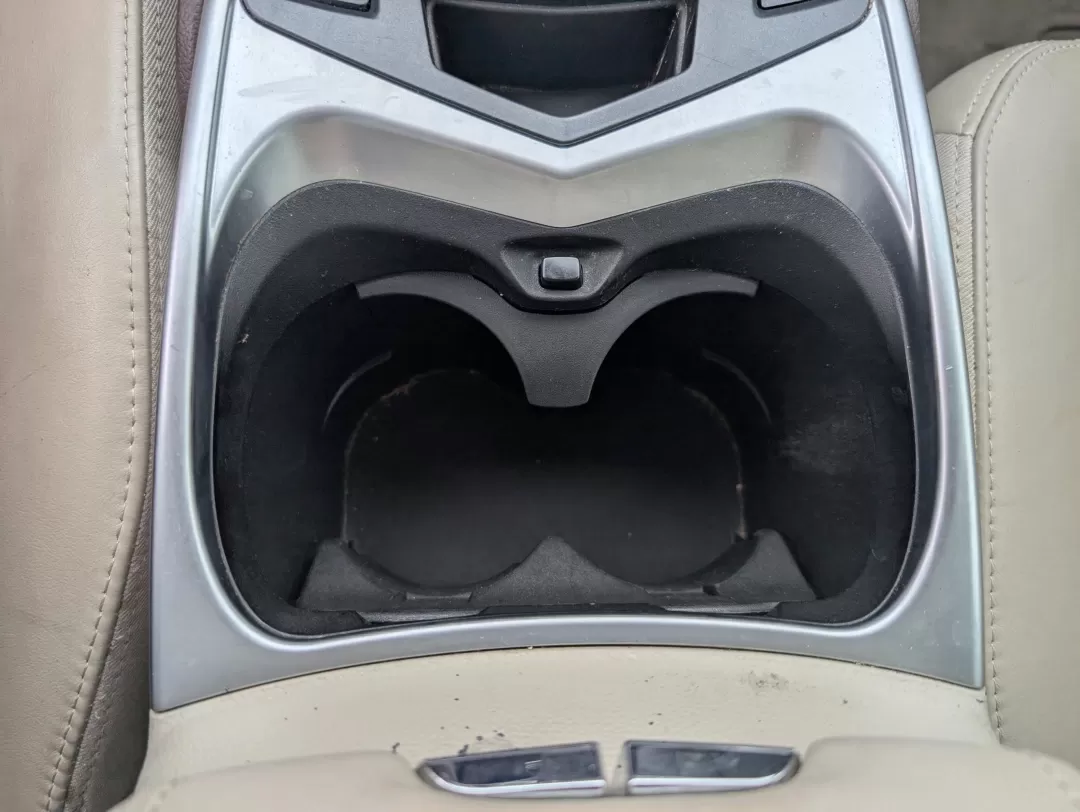 2015 /Shale w/Brownstone accents Cadillac SRX Luxury Collection (3GYFNBE39FS) with an Other engine, located at 5115 14th Ave., Columbus, GA, 31904, (706) 323-0345, 32.511494, -84.971046 - Discover the perfect blend of luxury and practicality with the 2015 Cadillac SRX Luxury Collection, ideal for both family road trips and daily commutes. Imagine gliding through the streets of Phenix City, AL, in a refined SUV that combines style with functionality. With its spacious interior and cut - Photo#12