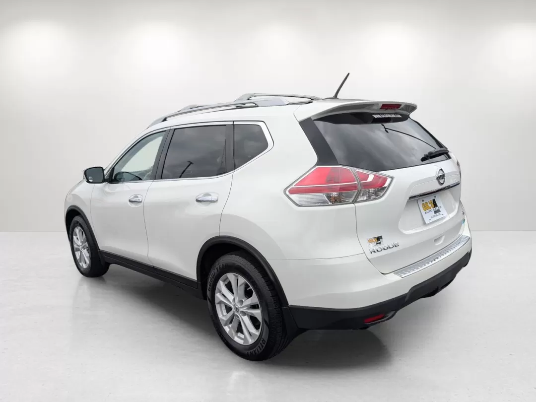2014 /Almond Nissan Rogue SV (5N1AT2ML3EC) with an Other engine, located at 521 Old Farm Lane Rd, Prattville, AL, 36066, (334) 325-1505, 32.482460, -86.416367 - **Navigate Your World with the 2014 Nissan Rogue SV at Gils Auto - Phenix City**<br /> <br /> Are you ready to elevate your daily commute or embark on unforgettable family adventures? Look no further than the 2014 Nissan Rogue SV, now available at Gils Auto, your trusted Buy Here Pay Here dealership - Photo#6