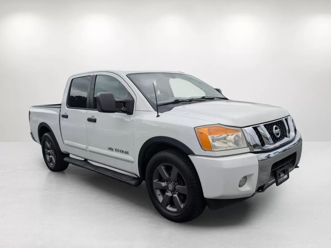 2015 /Almond Nissan Titan SV (1N6BA0EDXFN) with an Other engine, located at 3959 U.S. 80 W, Phenix City, AL, 36870, (334) 297-4885, 32.469296, -85.135185 - **Discover Your Adventurous Spirit with the 2015 Nissan Titan SV at Gils Auto!**<br /> <br /> Are you ready to elevate your lifestyle with a powerful and versatile pickup that combines robust performance with unmatched comfort? Look no further than this **2015 Nissan Titan SV**, perfect for growing - Photo#2