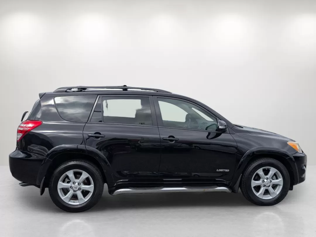 2012 Toyota RAV4 Limited (2T3DK4DV9CW) with an Other engine, located at 3959 U.S. 80 W, Phenix City, AL, 36870, (334) 297-4885, 32.469296, -85.135185 - Elevate your lifestyle with the 2012 Toyota RAV4 Limited, perfect for families, adventure seekers, and daily commuters alike! Imagine hitting the road with your loved ones, exploring the scenic beauty of Phenix City, AL, or bustling through busy streets with ease. This SUV is designed to provide bot - Photo#4