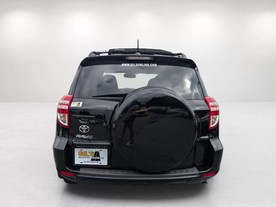 2012 Toyota RAV4 Limited (2T3DK4DV9CW) with an Other engine, located at 3959 U.S. 80 W, Phenix City, AL, 36870, (334) 297-4885, 32.469296, -85.135185 - Elevate your lifestyle with the 2012 Toyota RAV4 Limited, perfect for families, adventure seekers, and daily commuters alike! Imagine hitting the road with your loved ones, exploring the scenic beauty of Phenix City, AL, or bustling through busy streets with ease. This SUV is designed to provide bot - Photo#6