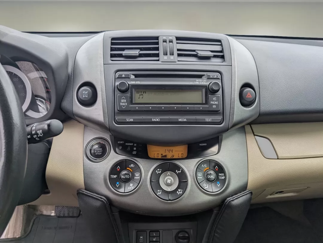 2012 Toyota RAV4 Limited (2T3DK4DV9CW) with an Other engine, located at 3959 U.S. 80 W, Phenix City, AL, 36870, (334) 297-4885, 32.469296, -85.135185 - Elevate your lifestyle with the 2012 Toyota RAV4 Limited, perfect for families, adventure seekers, and daily commuters alike! Imagine hitting the road with your loved ones, exploring the scenic beauty of Phenix City, AL, or bustling through busy streets with ease. This SUV is designed to provide bot - Photo#15