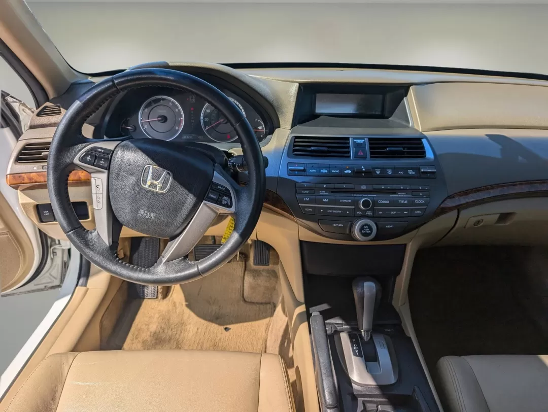 2010 Honda Accord Sdn EX-L (1HGCP3F84AA) with an Other engine, located at 1430 Gateway Drive, Opelika, AL, 36801, (334) 239-0944, 32.637871, -85.409790 - 2010 Honda Accord Sdn EX-L - Photo#11