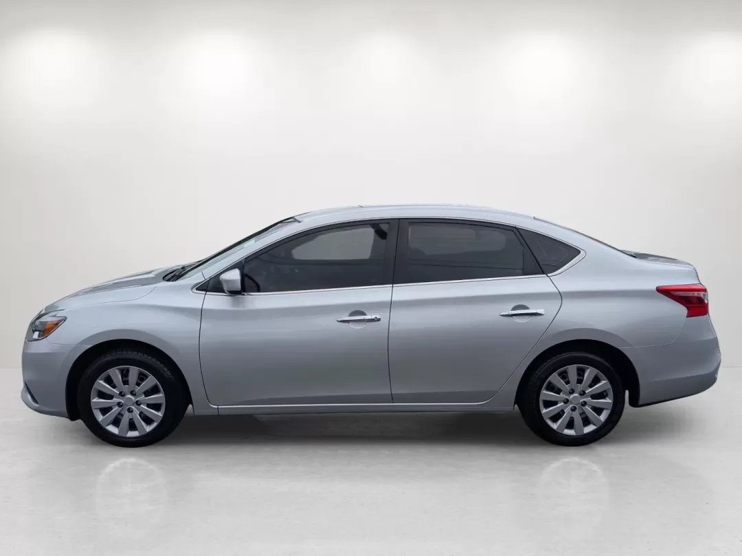 2018 /Charcoal Nissan Sentra S (3N1AB7AP1JY) with an Other engine, located at 3959 U.S. 80 W, Phenix City, AL, 36870, (334) 297-4885, 32.469296, -85.135185 - **Discover the Perfect Sedan for Your Daily Adventures: 2018 Nissan Sentra S at Gils Auto!**<br /> <br /> Are you in search of a reliable and stylish vehicle that fits seamlessly into your busy lifestyle? Look no further! The 2018 Nissan Sentra S available at Gils Auto in Phenix City, AL, is an exce - Photo#7
