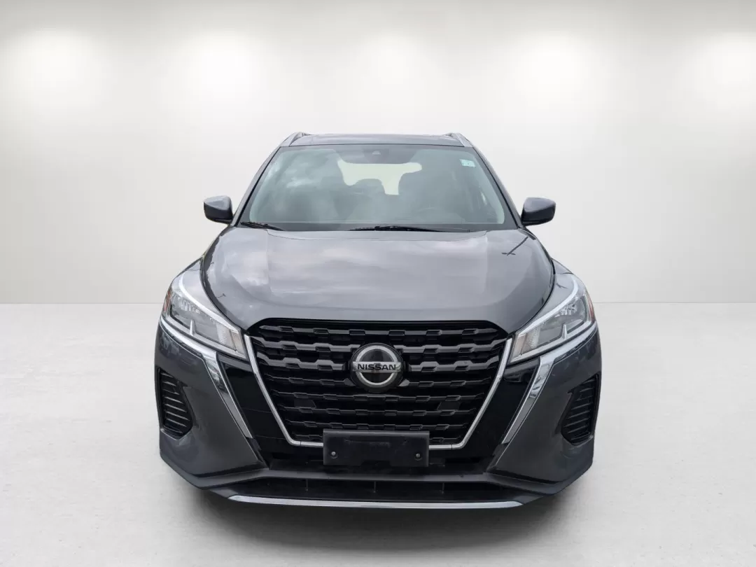 2021 /Charcoal Nissan Kicks SV (3N1CP5CV1ML) with an Other engine, located at 3959 U.S. 80 W, Phenix City, AL, 36870, (334) 297-4885, 32.469296, -85.135185 - **Discover the Perfect SUV for Your Active Lifestyle!**<br /> <br /> Are you searching for a versatile and stylish vehicle that perfectly complements your adventurous spirit? Look no further! At Gils Auto, located at 3959 U.S. 80 W in Phenix City, AL, we proudly present the 2021 Nissan Kicks SV-an i - Photo#1