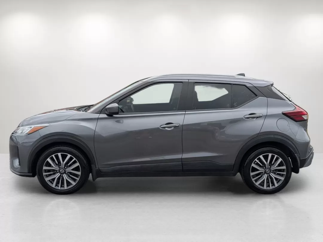 2021 /Charcoal Nissan Kicks SV (3N1CP5CV1ML) with an Other engine, located at 3959 U.S. 80 W, Phenix City, AL, 36870, (334) 297-4885, 32.469296, -85.135185 - **Discover the Perfect SUV for Your Active Lifestyle!**<br /> <br /> Are you searching for a versatile and stylish vehicle that perfectly complements your adventurous spirit? Look no further! At Gils Auto, located at 3959 U.S. 80 W in Phenix City, AL, we proudly present the 2021 Nissan Kicks SV-an i - Photo#6
