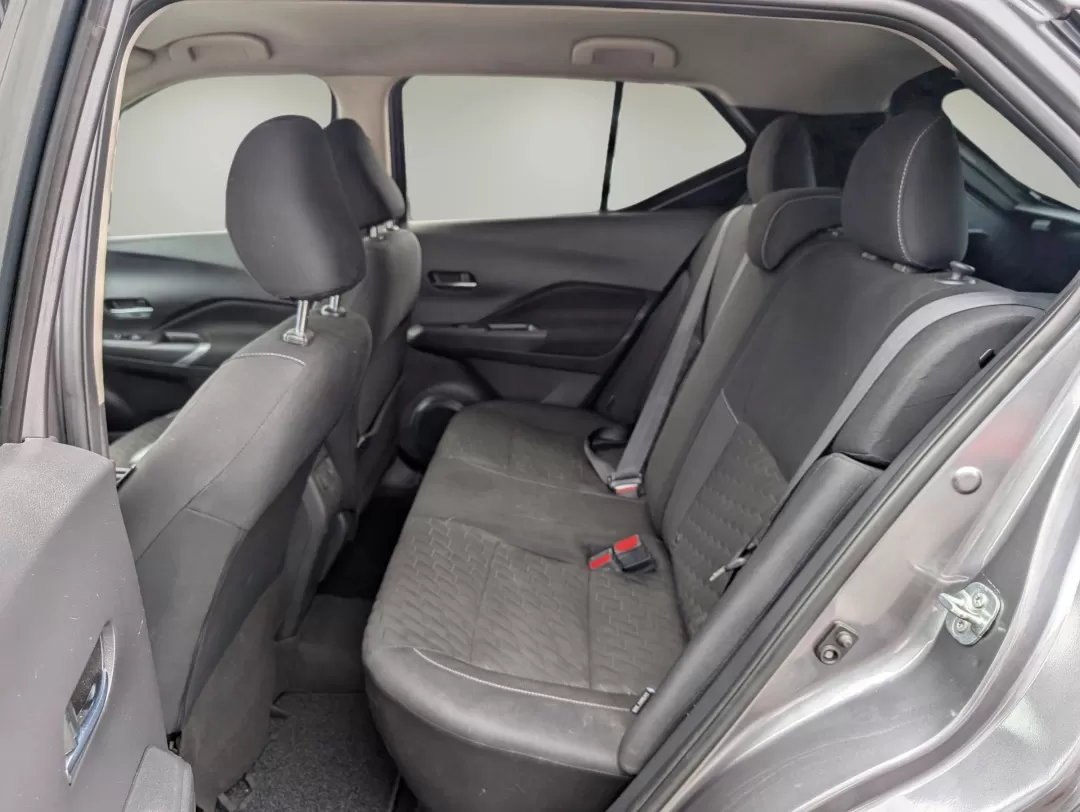 2021 /Charcoal Nissan Kicks SV (3N1CP5CV1ML) with an Other engine, located at 3959 U.S. 80 W, Phenix City, AL, 36870, (334) 297-4885, 32.469296, -85.135185 - **Discover the Perfect SUV for Your Active Lifestyle!**<br /> <br /> Are you searching for a versatile and stylish vehicle that perfectly complements your adventurous spirit? Look no further! At Gils Auto, located at 3959 U.S. 80 W in Phenix City, AL, we proudly present the 2021 Nissan Kicks SV-an i - Photo#9