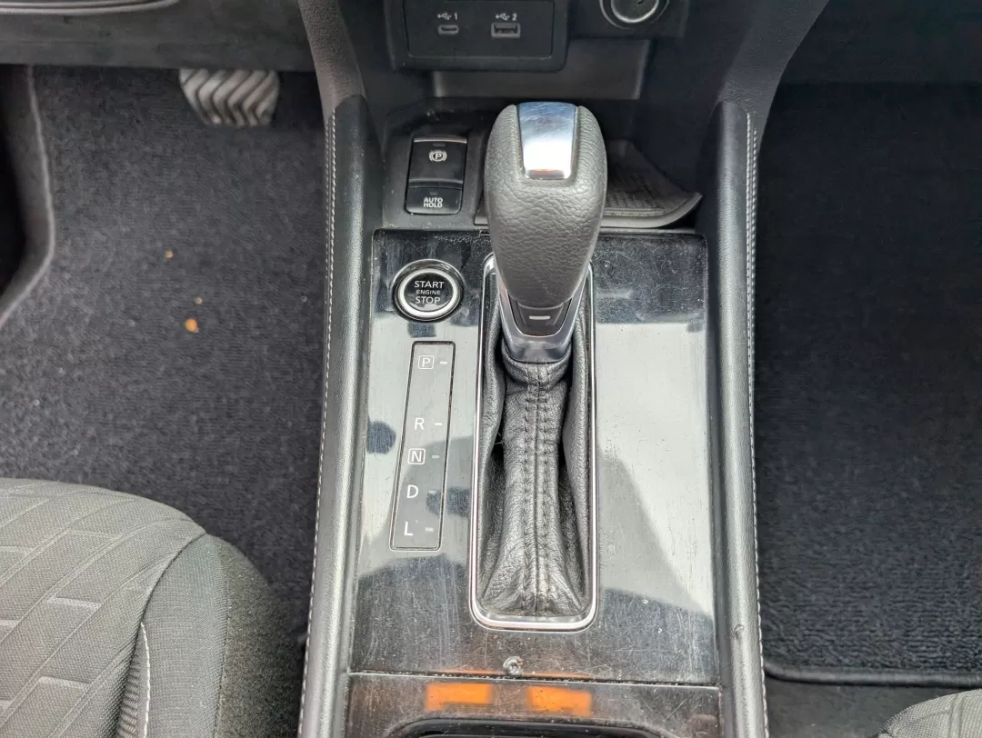 2021 /Charcoal Nissan Kicks SV (3N1CP5CV1ML) with an Other engine, located at 3959 U.S. 80 W, Phenix City, AL, 36870, (334) 297-4885, 32.469296, -85.135185 - **Discover the Perfect SUV for Your Active Lifestyle!**<br /> <br /> Are you searching for a versatile and stylish vehicle that perfectly complements your adventurous spirit? Look no further! At Gils Auto, located at 3959 U.S. 80 W in Phenix City, AL, we proudly present the 2021 Nissan Kicks SV-an i - Photo#11
