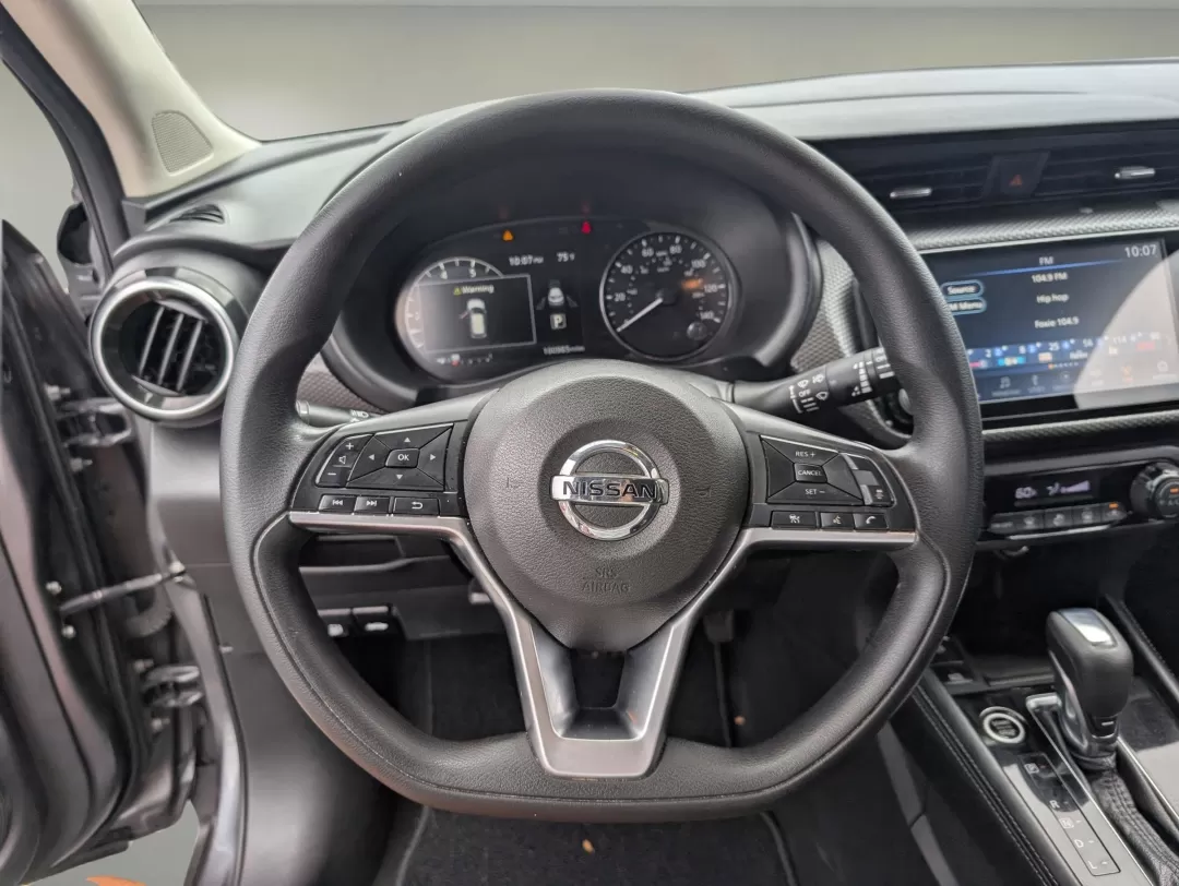 2021 /Charcoal Nissan Kicks SV (3N1CP5CV1ML) with an Other engine, located at 3959 U.S. 80 W, Phenix City, AL, 36870, (334) 297-4885, 32.469296, -85.135185 - **Discover the Perfect SUV for Your Active Lifestyle!**<br /> <br /> Are you searching for a versatile and stylish vehicle that perfectly complements your adventurous spirit? Look no further! At Gils Auto, located at 3959 U.S. 80 W in Phenix City, AL, we proudly present the 2021 Nissan Kicks SV-an i - Photo#14