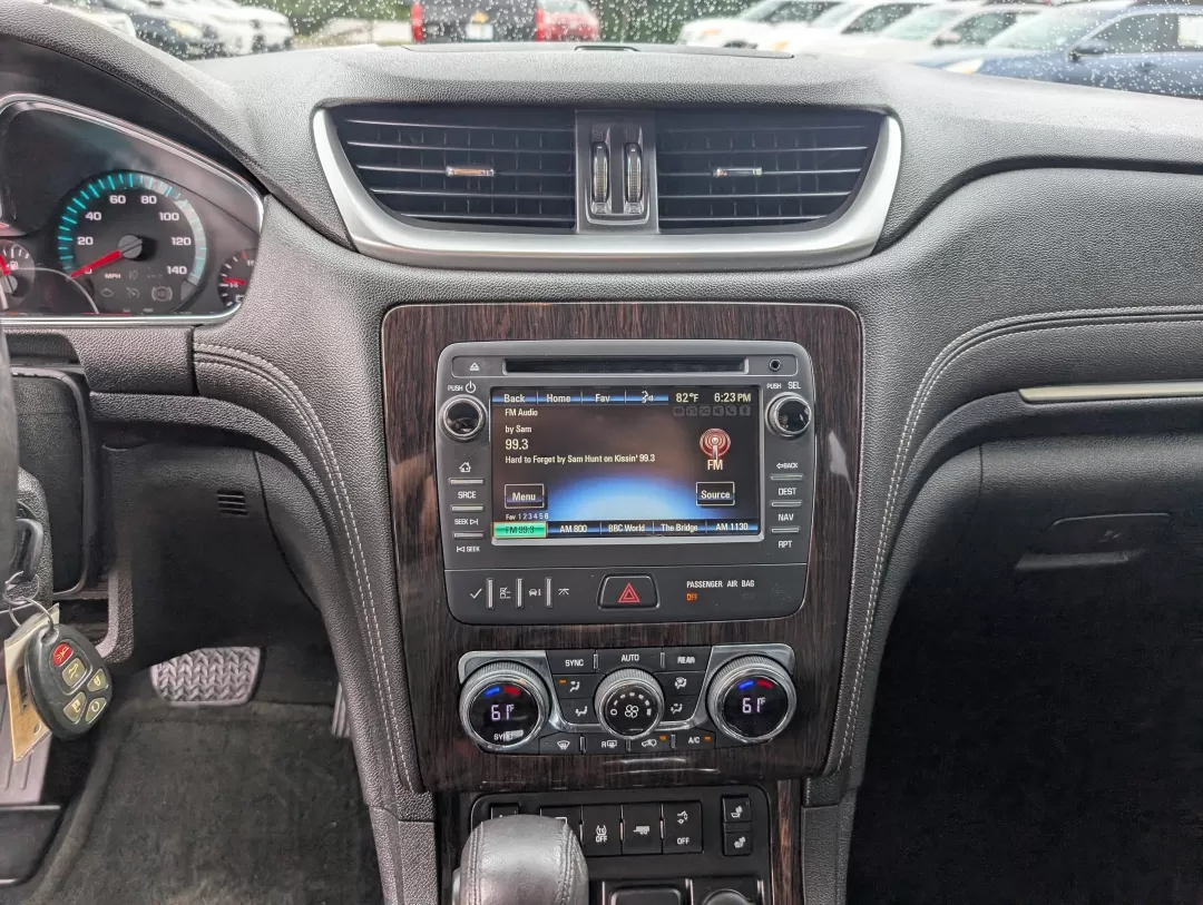 2015 /Ebony Chevrolet Traverse LT (1GNKRHKD9FJ) with an Other engine, located at 3959 U.S. 80 W, Phenix City, AL, 36870, (334) 297-4885, 32.469296, -85.135185 - **Discover Adventure with the 2015 Chevrolet Traverse LT Your Perfect Family SUV!**<br /> <br /> Are you ready to elevate your family adventures? The 2015 Chevrolet Traverse LT is designed to take your family outings, weekend getaways, and daily commutes to an entirely new level. With spacious seat - Photo#14