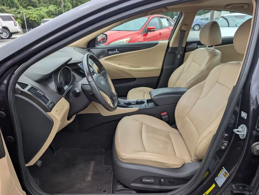 2011 /Camel Hyundai Sonata Ltd (5NPEC4AC2BH) with an Other engine, located at 3959 U.S. 80 W, Phenix City, AL, 36870, (334) 297-4885, 32.469296, -85.135185 - **Drive Into Your Next Adventure with the 2011 Hyundai Sonata at Gils Auto!**<br /> <br /> Are you ready to elevate your daily commute or embark on family road trips? The 2011 Hyundai Sonata, now available at Gils Auto in Phenix City, AL, is the perfect blend of style, comfort, and reliability that - Photo#9