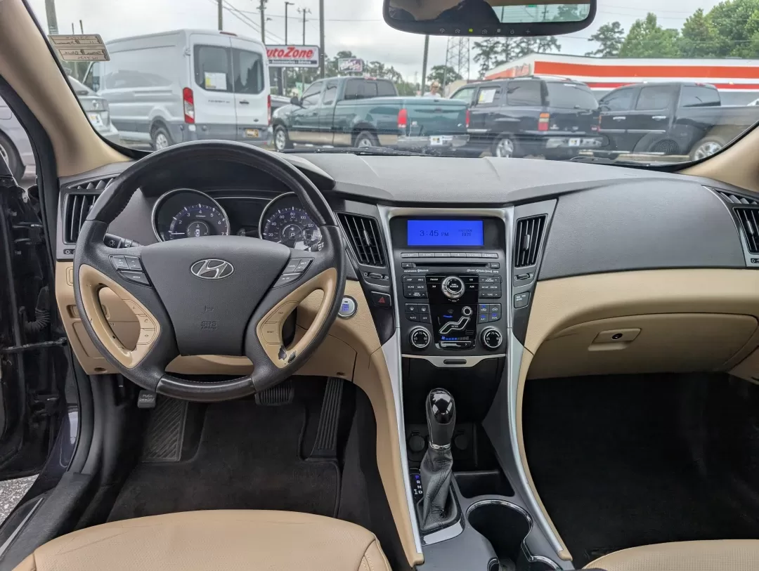 2011 /Camel Hyundai Sonata Ltd (5NPEC4AC2BH) with an Other engine, located at 3959 U.S. 80 W, Phenix City, AL, 36870, (334) 297-4885, 32.469296, -85.135185 - **Drive Into Your Next Adventure with the 2011 Hyundai Sonata at Gils Auto!**<br /> <br /> Are you ready to elevate your daily commute or embark on family road trips? The 2011 Hyundai Sonata, now available at Gils Auto in Phenix City, AL, is the perfect blend of style, comfort, and reliability that - Photo#11