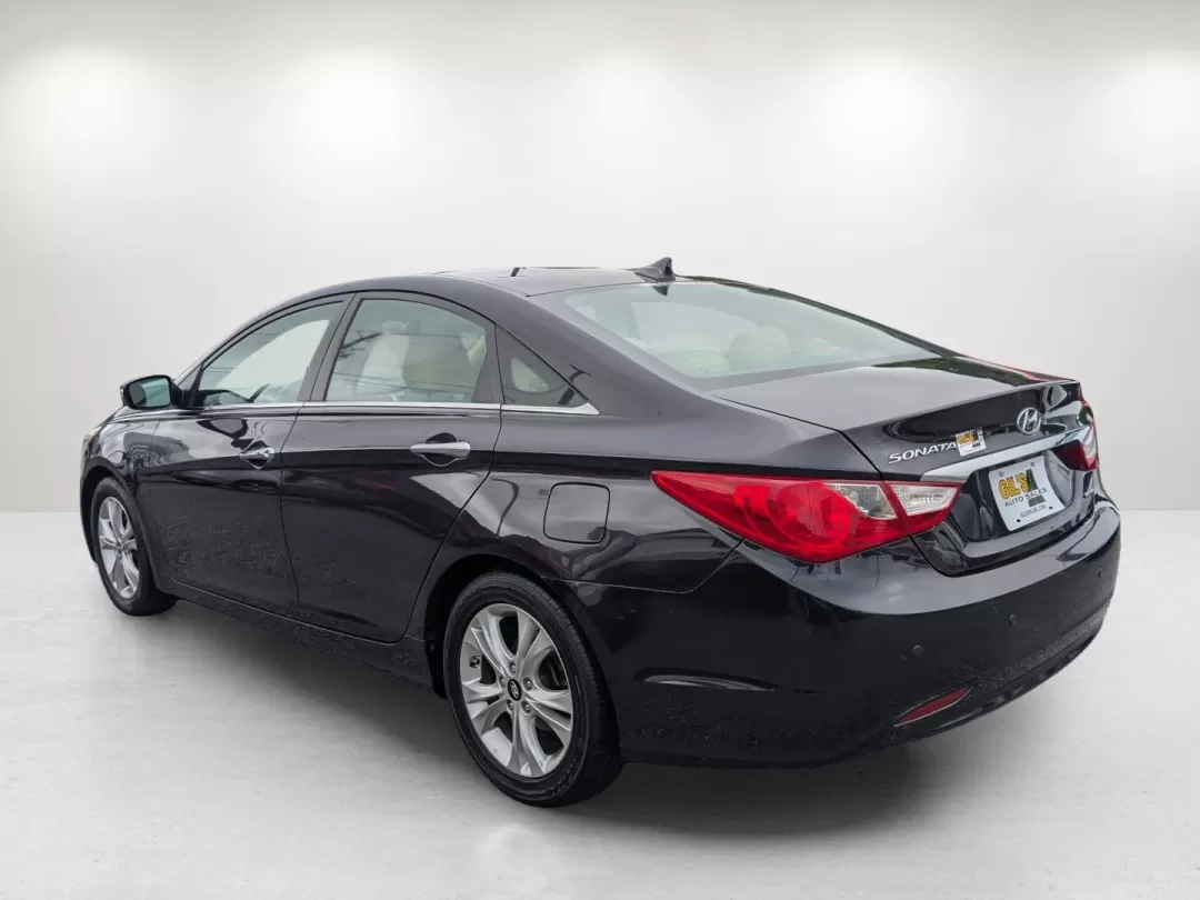 2011 /Camel Hyundai Sonata Ltd (5NPEC4AC2BH) with an Other engine, located at 1430 Gateway Drive, Opelika, AL, 36801, (334) 239-0944, 32.637871, -85.409790 - **Drive Into Your Next Adventure with the 2011 Hyundai Sonata at Gils Auto!**<br /> <br /> Are you ready to elevate your daily commute or embark on family road trips? The 2011 Hyundai Sonata, now available at Gils Auto in Phenix City, AL, is the perfect blend of style, comfort, and reliability that - Photo#6