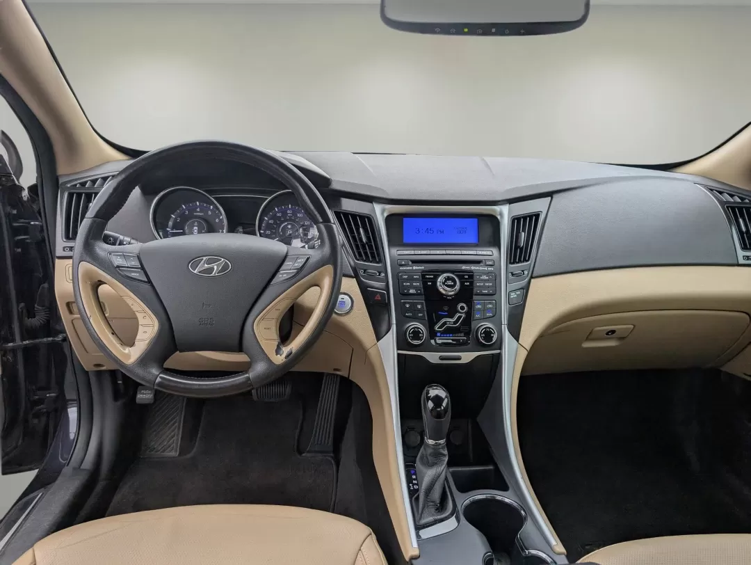 2011 /Camel Hyundai Sonata Ltd (5NPEC4AC2BH) with an Other engine, located at 1430 Gateway Drive, Opelika, AL, 36801, (334) 239-0944, 32.637871, -85.409790 - **Drive Into Your Next Adventure with the 2011 Hyundai Sonata at Gils Auto!**<br /> <br /> Are you ready to elevate your daily commute or embark on family road trips? The 2011 Hyundai Sonata, now available at Gils Auto in Phenix City, AL, is the perfect blend of style, comfort, and reliability that - Photo#11