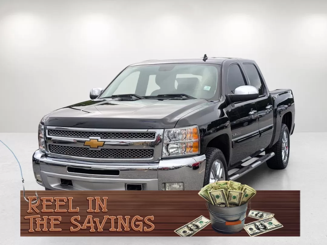 2013 /Ebony Chevrolet Silverado 1500 LT (3GCPKSE71DG) with an Other engine, located at 3959 U.S. 80 W, Phenix City, AL, 36870, (334) 297-4885, 32.469296, -85.135185 - **Unleash Your Adventurous Spirit with the 2013 Chevrolet Silverado 1500 LT Perfect for Weekend Getaways and Family Road Trips!**<br /> <br /> Are you in search of a reliable and versatile vehicle that can handle everything from family road trips to weekend adventures? Look no further than the exce - Photo#0