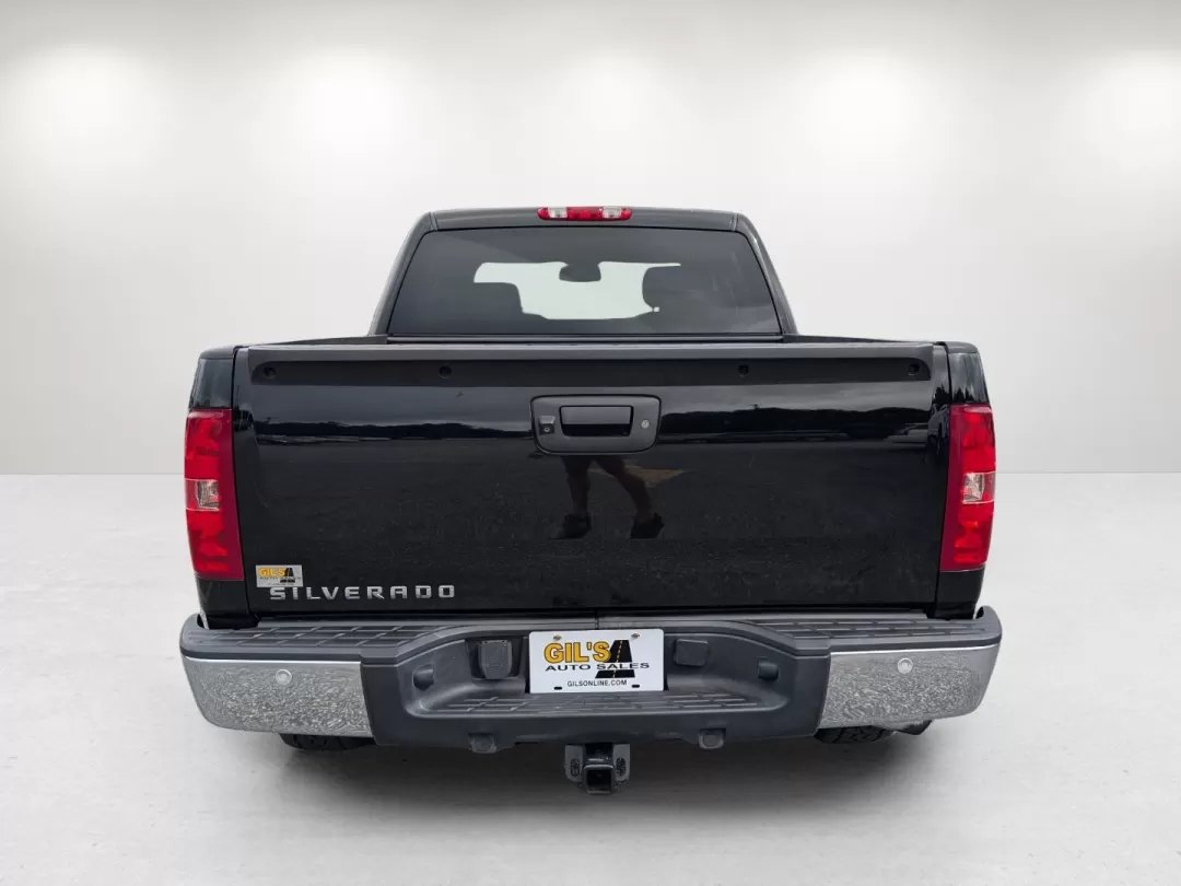 2013 /Ebony Chevrolet Silverado 1500 LT (3GCPKSE71DG) with an Other engine, located at 3959 U.S. 80 W, Phenix City, AL, 36870, (334) 297-4885, 32.469296, -85.135185 - **Unleash Your Adventurous Spirit with the 2013 Chevrolet Silverado 1500 LT Perfect for Weekend Getaways and Family Road Trips!**<br /> <br /> Are you in search of a reliable and versatile vehicle that can handle everything from family road trips to weekend adventures? Look no further than the exce - Photo#6