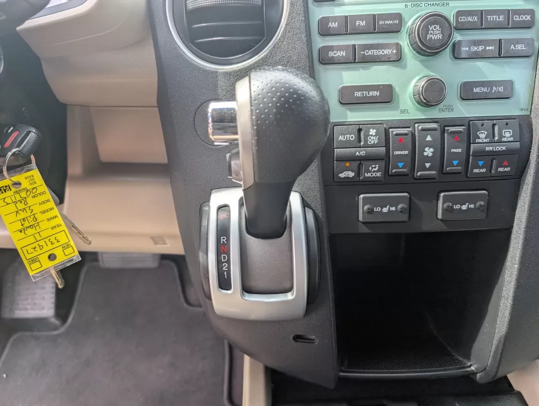 2011 Honda Pilot EX-L (5FNYF3H53BB) with an Other engine, located at 3959 U.S. 80 W, Phenix City, AL, 36870, (334) 297-4885, 32.469296, -85.135185 - Are you ready to elevate your family adventures or tackle those long commutes with ease? Look no further than this stunning 2011 Honda Pilot EX-L, available now at Gils Auto in Phenix City, AL. This spacious SUV is perfect for growing families and weekend explorers alike, offering comfort, safety, a - Photo#15
