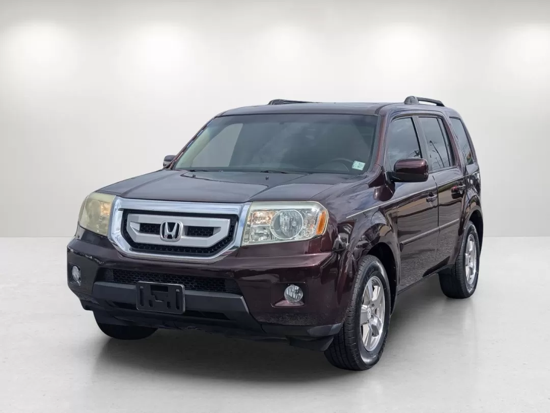 2011 Honda Pilot EX-L (5FNYF3H53BB) with an Other engine, located at 3959 U.S. 80 W, Phenix City, AL, 36870, (334) 297-4885, 32.469296, -85.135185 - Are you ready to elevate your family adventures or tackle those long commutes with ease? Look no further than this stunning 2011 Honda Pilot EX-L, available now at Gils Auto in Phenix City, AL. This spacious SUV is perfect for growing families and weekend explorers alike, offering comfort, safety, a - Photo#1