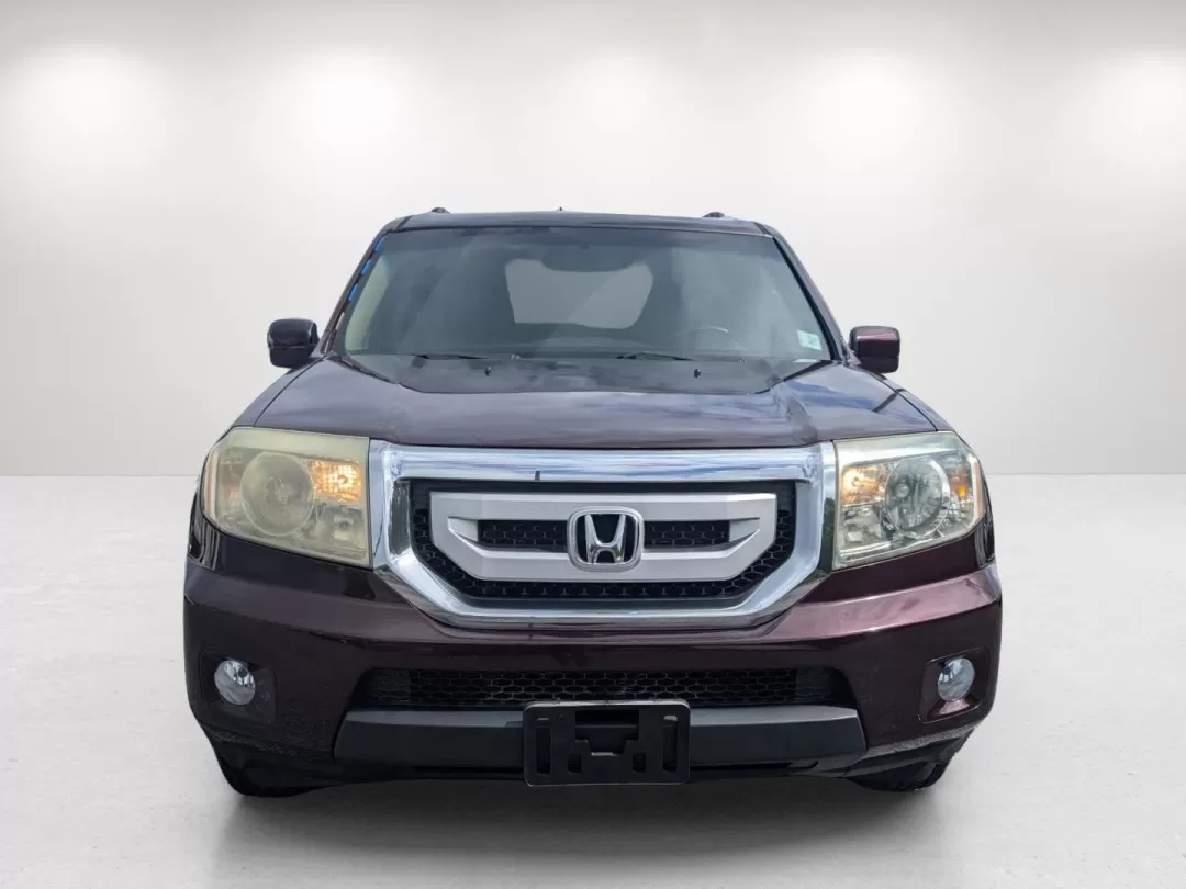 2011 Honda Pilot EX-L (5FNYF3H53BB) with an Other engine, located at 3959 U.S. 80 W, Phenix City, AL, 36870, (334) 297-4885, 32.469296, -85.135185 - Are you ready to elevate your family adventures or tackle those long commutes with ease? Look no further than this stunning 2011 Honda Pilot EX-L, available now at Gils Auto in Phenix City, AL. This spacious SUV is perfect for growing families and weekend explorers alike, offering comfort, safety, a - Photo#2