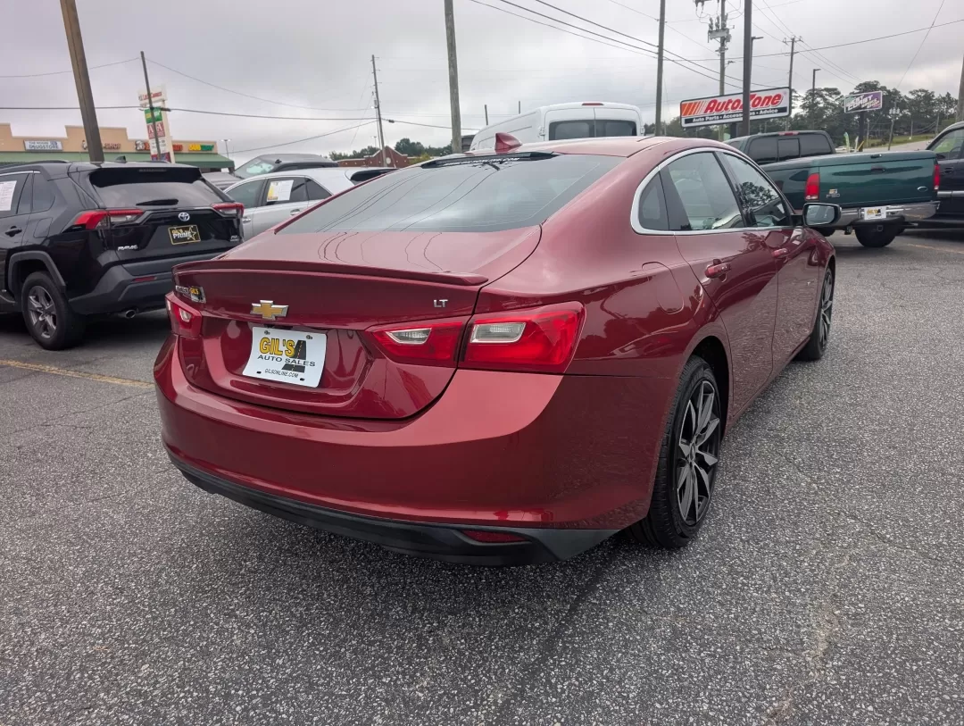 2018 /Jet Black Chevrolet Malibu LT (1G1ZD5ST6JF) with an Other engine, located at 3959 U.S. 80 W, Phenix City, AL, 36870, (334) 297-4885, 32.469296, -85.135185 - **Elevate Your Daily Commute with the 2018 Chevrolet Malibu LT at Gils Auto!**<br /> <br /> Are you searching for the perfect balance of style, comfort, and efficiency for your daily commute or weekend getaways? Look no further than this stunning 2018 Chevrolet Malibu LT, available now at Gils Auto - Photo#4