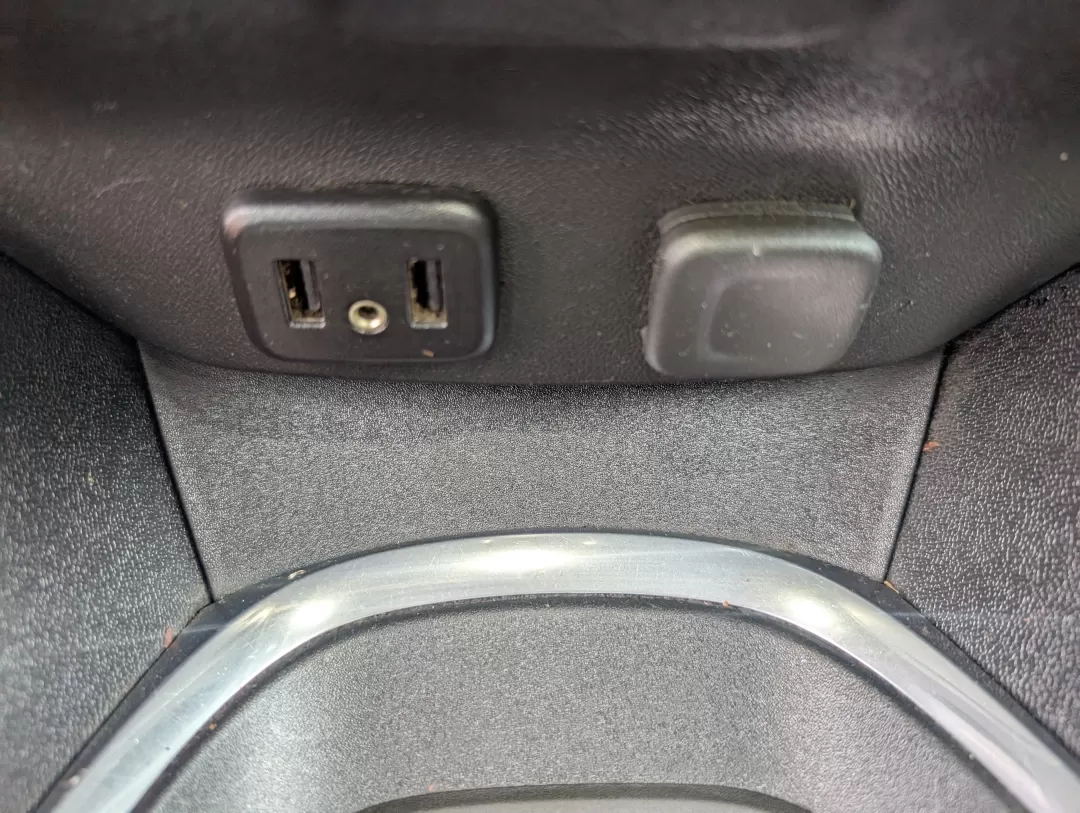 2018 /Jet Black Chevrolet Malibu LT (1G1ZD5ST6JF) with an Other engine, located at 3959 U.S. 80 W, Phenix City, AL, 36870, (334) 297-4885, 32.469296, -85.135185 - **Elevate Your Daily Commute with the 2018 Chevrolet Malibu LT at Gils Auto!**<br /> <br /> Are you searching for the perfect balance of style, comfort, and efficiency for your daily commute or weekend getaways? Look no further than this stunning 2018 Chevrolet Malibu LT, available now at Gils Auto - Photo#13
