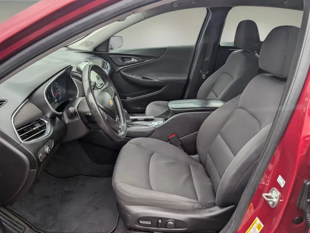 2018 /Jet Black Chevrolet Malibu LT (1G1ZD5ST6JF) with an Other engine, located at 3959 U.S. 80 W, Phenix City, AL, 36870, (334) 297-4885, 32.469296, -85.135185 - **Elevate Your Daily Commute with the 2018 Chevrolet Malibu LT at Gils Auto!**<br /> <br /> Are you searching for the perfect balance of style, comfort, and efficiency for your daily commute or weekend getaways? Look no further than this stunning 2018 Chevrolet Malibu LT, available now at Gils Auto - Photo#12