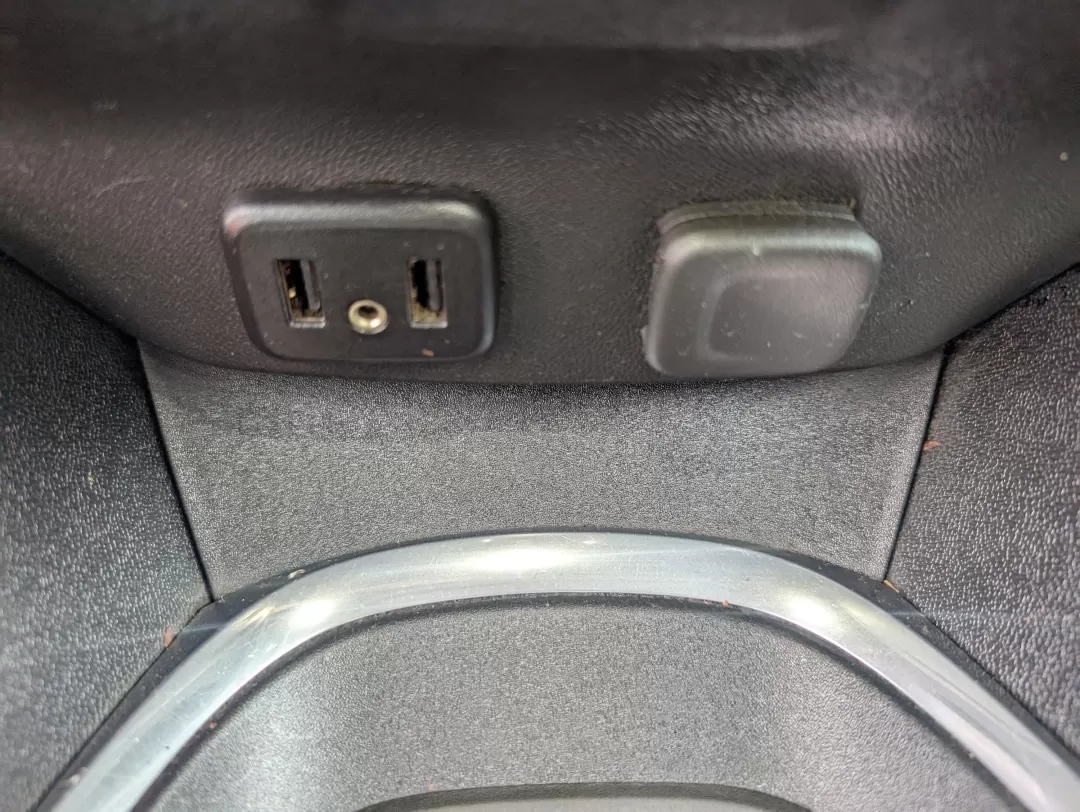 2018 /Jet Black Chevrolet Malibu LT (1G1ZD5ST6JF) with an Other engine, located at 3959 U.S. 80 W, Phenix City, AL, 36870, (334) 297-4885, 32.469296, -85.135185 - **Elevate Your Daily Commute with the 2018 Chevrolet Malibu LT at Gils Auto!**<br /> <br /> Are you searching for the perfect balance of style, comfort, and efficiency for your daily commute or weekend getaways? Look no further than this stunning 2018 Chevrolet Malibu LT, available now at Gils Auto - Photo#14