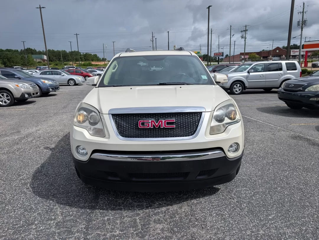 2012 /Cashmere GMC Acadia SLT1 (1GKKRRED9CJ) with an Other engine, located at 3959 U.S. 80 W, Phenix City, AL, 36870, (334) 297-4885, 32.469296, -85.135185 - **Discover Adventure with the 2012 GMC Acadia SLT1 at Gils Auto! Perfect for Growing Families in Phenix City, AL!**<br /> <br /> Are you ready to elevate your family trips or weekend adventures? Look no further than this stunning 2012 GMC Acadia SLT1, available now at Gils Auto, located at 3959 U.S. - Photo#1