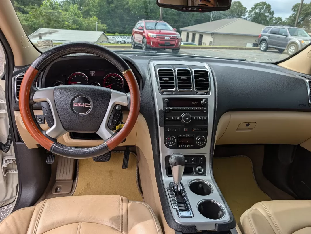 2012 /Cashmere GMC Acadia SLT1 (1GKKRRED9CJ) with an Other engine, located at 3959 U.S. 80 W, Phenix City, AL, 36870, (334) 297-4885, 32.469296, -85.135185 - **Discover Adventure with the 2012 GMC Acadia SLT1 at Gils Auto! Perfect for Growing Families in Phenix City, AL!**<br /> <br /> Are you ready to elevate your family trips or weekend adventures? Look no further than this stunning 2012 GMC Acadia SLT1, available now at Gils Auto, located at 3959 U.S. - Photo#12