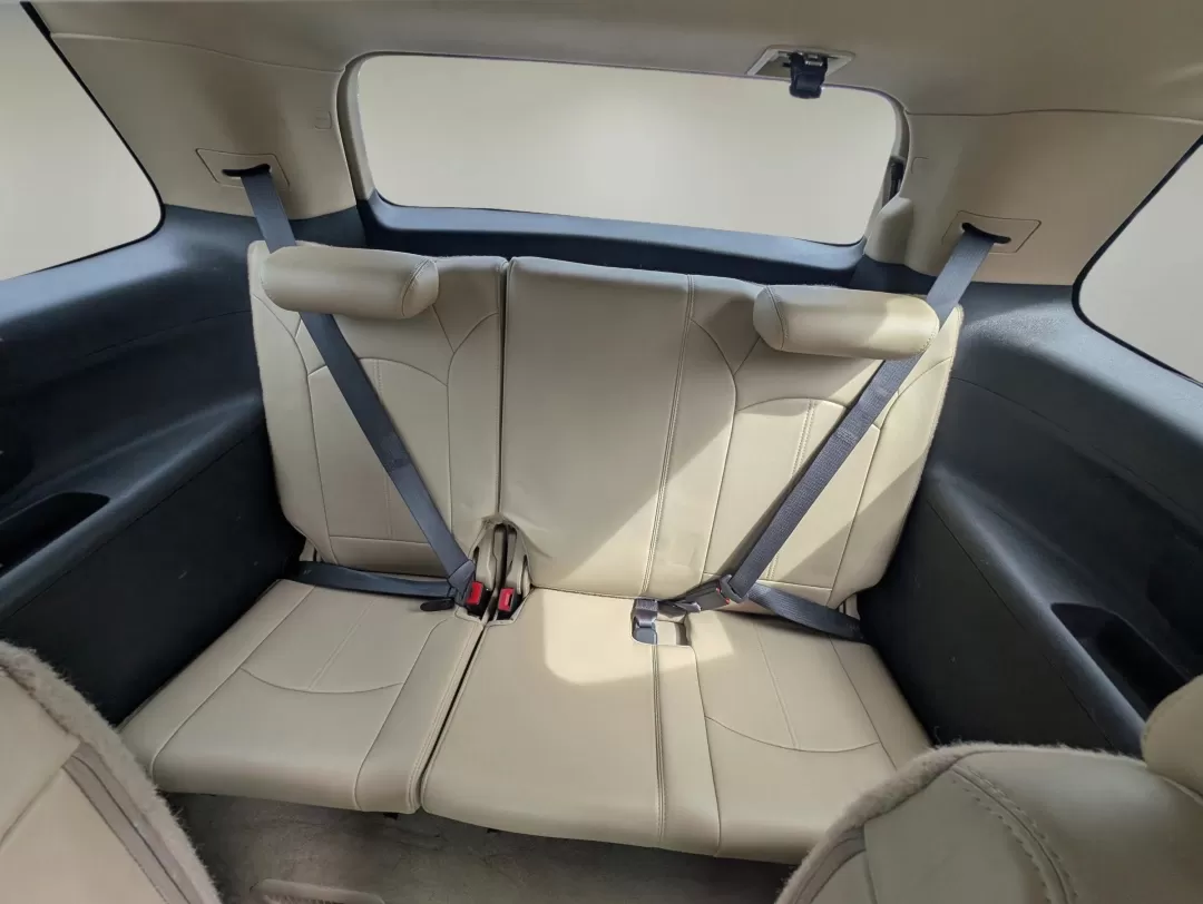 2012 /Cashmere GMC Acadia SLT1 (1GKKRRED9CJ) with an Other engine, located at 3959 U.S. 80 W, Phenix City, AL, 36870, (334) 297-4885, 32.469296, -85.135185 - **Discover Adventure with the 2012 GMC Acadia SLT1 at Gils Auto! Perfect for Growing Families in Phenix City, AL!**<br /> <br /> Are you ready to elevate your family trips or weekend adventures? Look no further than this stunning 2012 GMC Acadia SLT1, available now at Gils Auto, located at 3959 U.S. - Photo#12