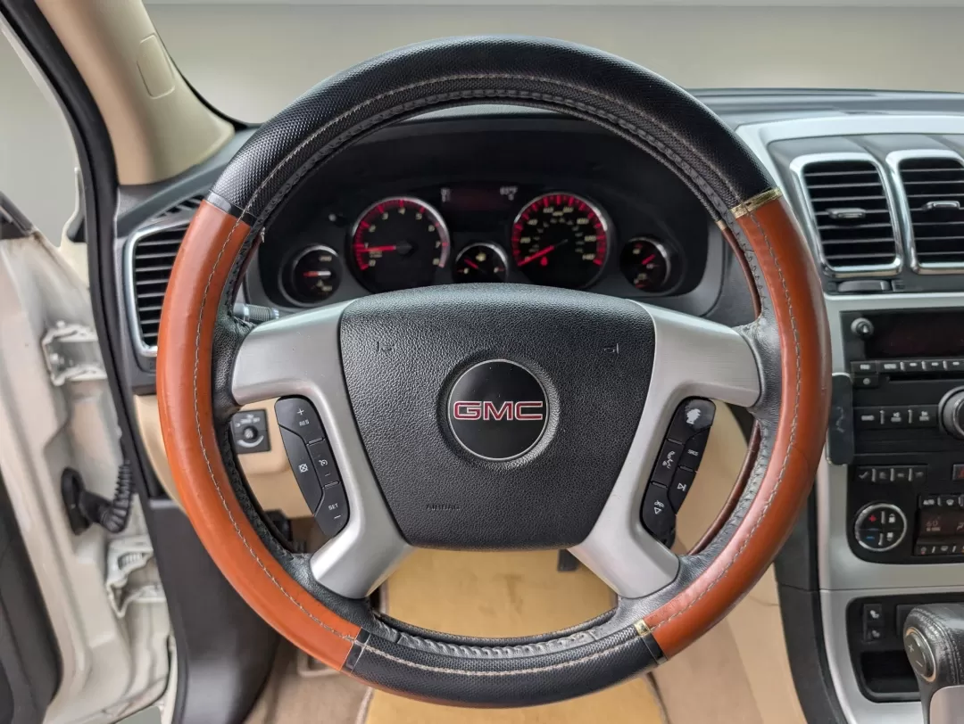 2012 /Cashmere GMC Acadia SLT1 (1GKKRRED9CJ) with an Other engine, located at 3959 U.S. 80 W, Phenix City, AL, 36870, (334) 297-4885, 32.469296, -85.135185 - **Discover Adventure with the 2012 GMC Acadia SLT1 at Gils Auto! Perfect for Growing Families in Phenix City, AL!**<br /> <br /> Are you ready to elevate your family trips or weekend adventures? Look no further than this stunning 2012 GMC Acadia SLT1, available now at Gils Auto, located at 3959 U.S. - Photo#16
