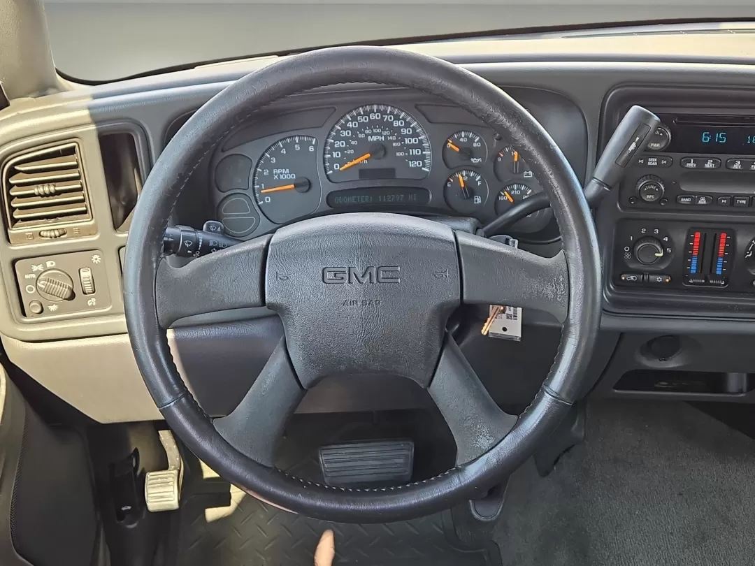 2005 /Dark Pewter GMC Sierra 1500 SLE (2GTEC13T451) with an Other engine, located at 521 Old Farm Lane Rd, Prattville, AL, 36066, (334) 325-1505, 32.482460, -86.416367 - Experience the freedom of the open road with this stunning 2005 GMC Sierra 1500 SLE, perfect for families, adventurers, and daily commuters alike. Whether you're heading to the nearby Alabama State Capitol for a day out or navigating the bustling streets of Prattville, this robust crew cab pickup is - Photo#16