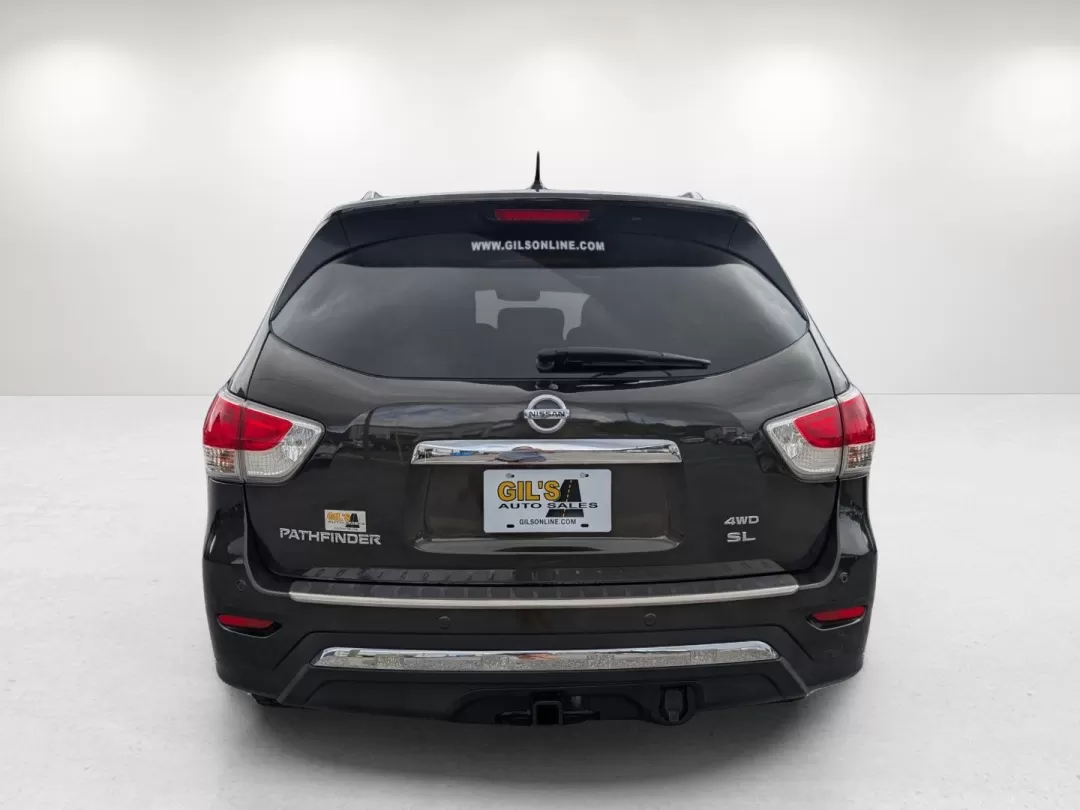 2015 /Charcoal Nissan Pathfinder SL (5N1AR2MM6FC) with an Other engine, located at 3959 U.S. 80 W, Phenix City, AL, 36870, (334) 297-4885, 32.469296, -85.135185 - **Explore the Great Outdoors in Comfort with This 2015 Nissan Pathfinder SL!**<br /> <br /> Are you ready to elevate your weekend adventures and daily commutes? Look no further than this stunning 2015 Nissan Pathfinder SL, now available at Gils Auto in Phenix City, AL. This versatile SUV is not just - Photo#5