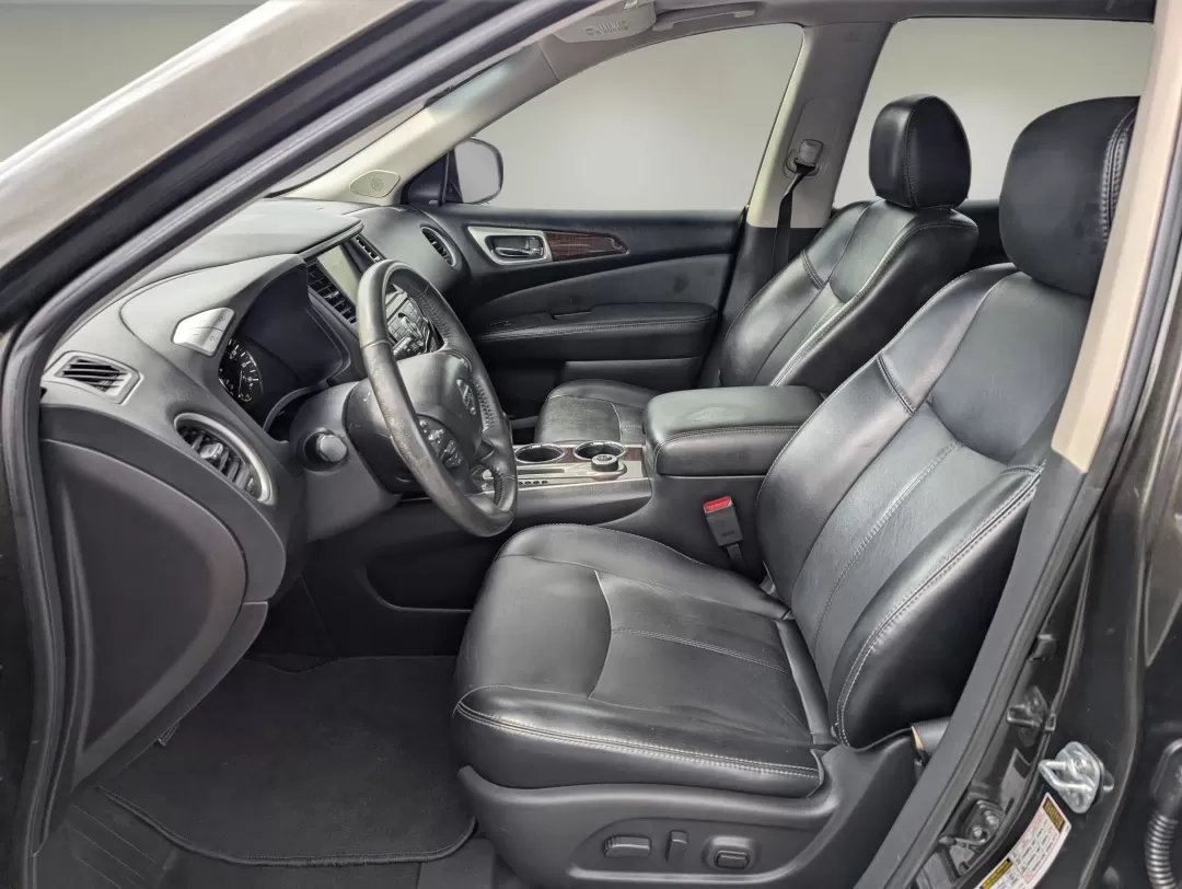 2015 /Charcoal Nissan Pathfinder SL (5N1AR2MM6FC) with an Other engine, located at 3959 U.S. 80 W, Phenix City, AL, 36870, (334) 297-4885, 32.469296, -85.135185 - **Explore the Great Outdoors in Comfort with This 2015 Nissan Pathfinder SL!**<br /> <br /> Are you ready to elevate your weekend adventures and daily commutes? Look no further than this stunning 2015 Nissan Pathfinder SL, now available at Gils Auto in Phenix City, AL. This versatile SUV is not just - Photo#9
