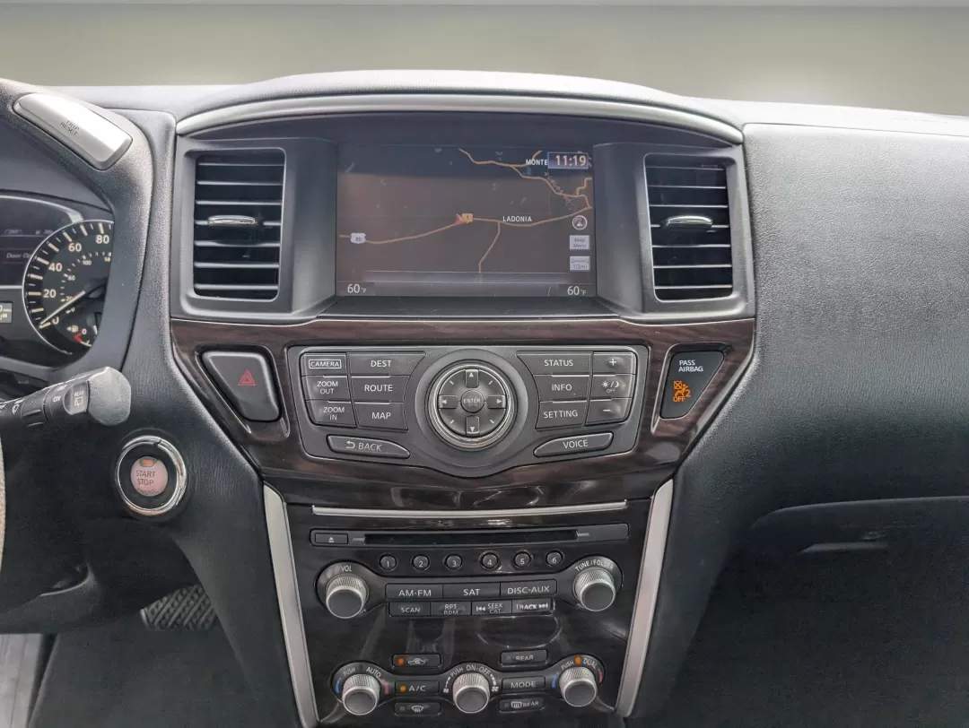 2015 /Charcoal Nissan Pathfinder SL (5N1AR2MM6FC) with an Other engine, located at 3959 U.S. 80 W, Phenix City, AL, 36870, (334) 297-4885, 32.469296, -85.135185 - **Explore the Great Outdoors in Comfort with This 2015 Nissan Pathfinder SL!**<br /> <br /> Are you ready to elevate your weekend adventures and daily commutes? Look no further than this stunning 2015 Nissan Pathfinder SL, now available at Gils Auto in Phenix City, AL. This versatile SUV is not just - Photo#14