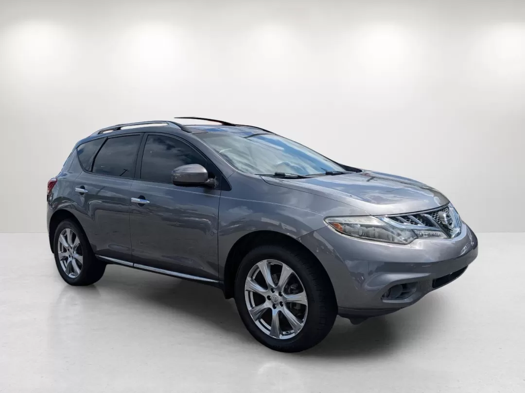 2013 /Black Nissan Murano LE (JN8AZ1MU6DW) with an Other engine, located at 1430 Gateway Drive, Opelika, AL, 36801, (334) 239-0944, 32.637871, -85.409790 - **Experience Life on Your Terms with the 2013 Nissan Murano LE at Gils Auto - Phenix City**<br /> <br /> Are you ready to elevate your daily drive into something exhilarating? The 2013 Nissan Murano LE is an exceptional SUV that perfectly blends style, comfort, and versatility, making it the ideal v - Photo#2