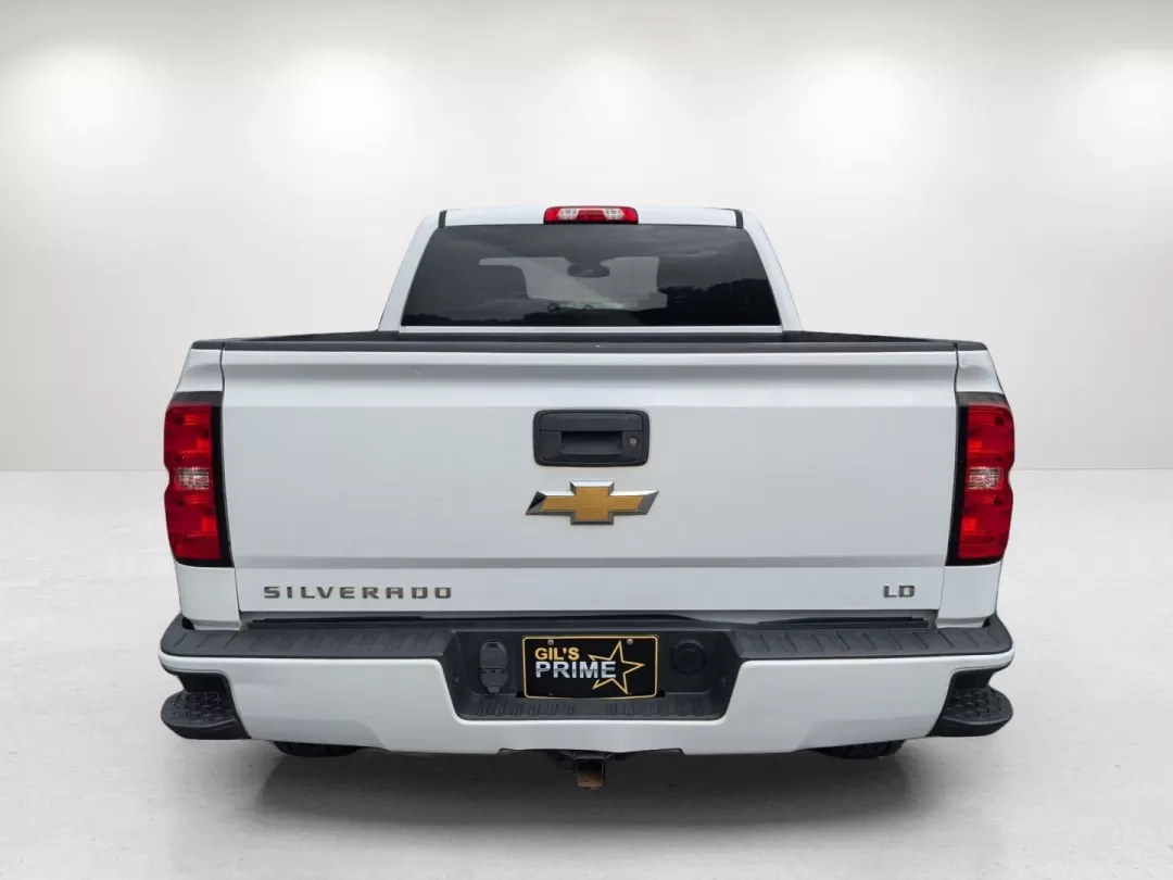 2019 /Jet Black Chevrolet Silverado 1500 LD LT (2GCVKPEC2K1) with an Other engine, located at 3959 U.S. 80 W, Phenix City, AL, 36870, (334) 297-4885, 32.469296, -85.135185 - **Unleash Your Adventurous Spirit with the 2019 Chevrolet Silverado 1500 LD LT at Gils Auto - Phenix City!**<br /> <br /> Are you ready to elevate your outdoor adventures, weekend getaways, or daily commutes? The 2019 Chevrolet Silverado 1500 LD LT is your perfect partner. With a powerful 5.3L EcoTe - Photo#5