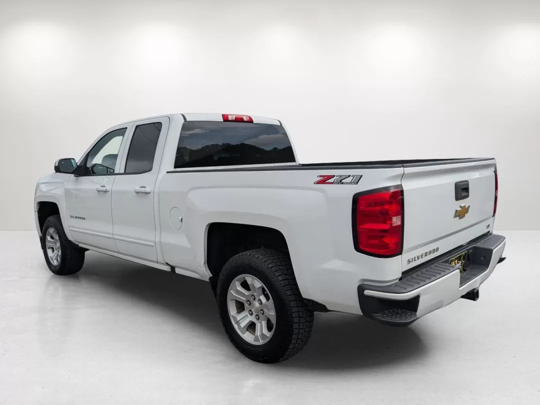 2019 /Jet Black Chevrolet Silverado 1500 LD LT (2GCVKPEC2K1) with an Other engine, located at 3959 U.S. 80 W, Phenix City, AL, 36870, (334) 297-4885, 32.469296, -85.135185 - **Unleash Your Adventurous Spirit with the 2019 Chevrolet Silverado 1500 LD LT at Gils Auto - Phenix City!**<br /> <br /> Are you ready to elevate your outdoor adventures, weekend getaways, or daily commutes? The 2019 Chevrolet Silverado 1500 LD LT is your perfect partner. With a powerful 5.3L EcoTe - Photo#6