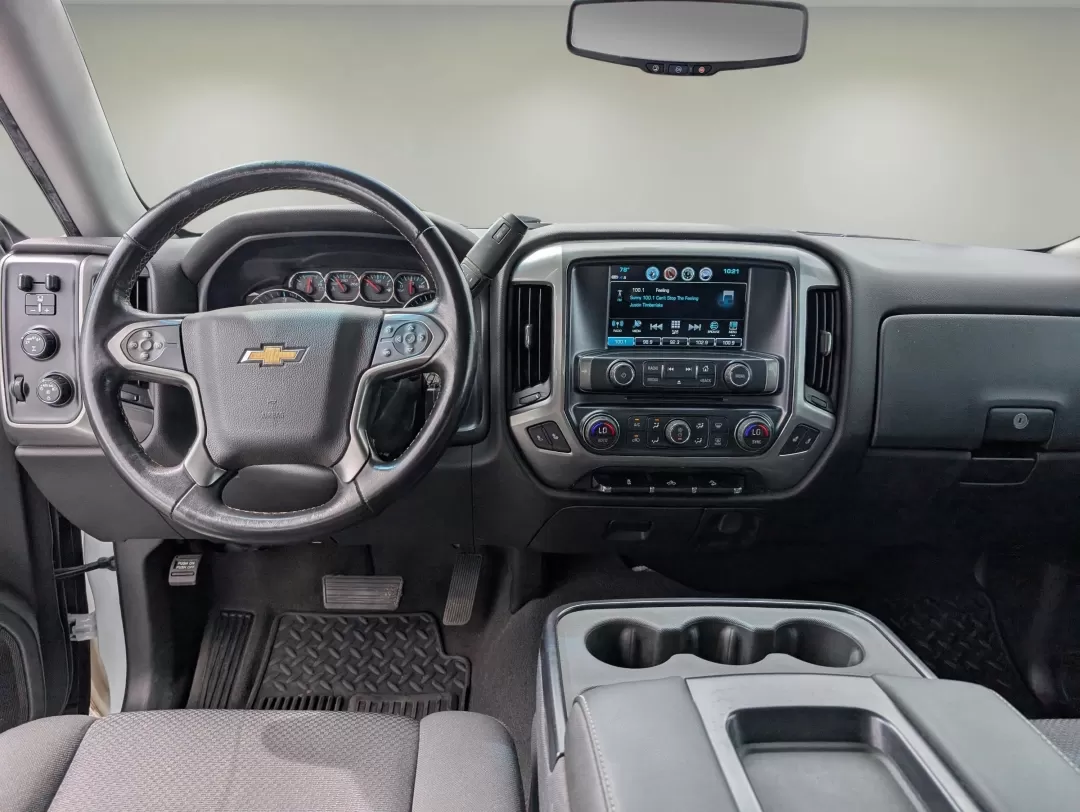 2019 /Jet Black Chevrolet Silverado 1500 LD LT (2GCVKPEC2K1) with an Other engine, located at 3959 U.S. 80 W, Phenix City, AL, 36870, (334) 297-4885, 32.469296, -85.135185 - **Unleash Your Adventurous Spirit with the 2019 Chevrolet Silverado 1500 LD LT at Gils Auto - Phenix City!**<br /> <br /> Are you ready to elevate your outdoor adventures, weekend getaways, or daily commutes? The 2019 Chevrolet Silverado 1500 LD LT is your perfect partner. With a powerful 5.3L EcoTe - Photo#12