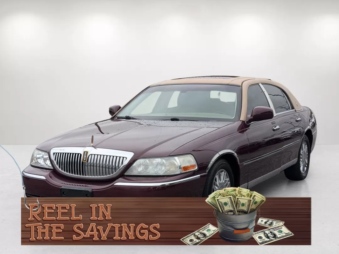 2006 Lincoln Town Car Designer Series (1LNHM83WX6Y) with an Other engine, located at 3959 U.S. 80 W, Phenix City, AL, 36870, (334) 297-4885, 32.469296, -85.135185 - 2006 Lincoln Town Car Designer Series - Photo#0