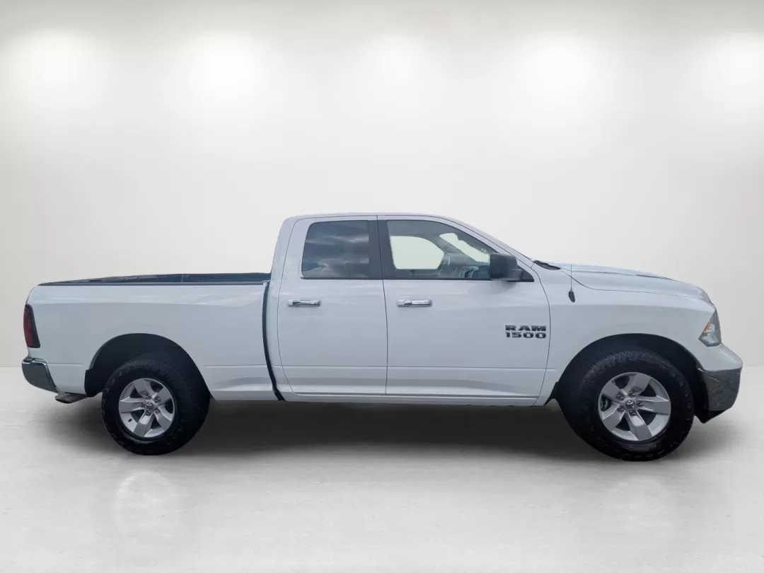2018 /Diesel Gray/Black Ram 1500 SLT (1C6RR6GG1JS) with an Other engine, located at 5115 14th Ave., Columbus, GA, 31904, (706) 323-0345, 32.511494, -84.971046 - Experience the perfect blend of practicality and capability with this 2018 Ram 1500 SLT, designed for those who crave adventure and dependability. Whether you're a busy professional needing a reliable daily driver, a growing family looking for extra space, or someone who loves weekend getaways, this - Photo#3