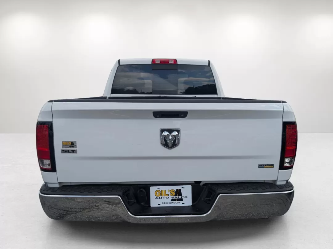 2018 /Diesel Gray/Black Ram 1500 SLT (1C6RR6GG1JS) with an Other engine, located at 5115 14th Ave., Columbus, GA, 31904, (706) 323-0345, 32.511494, -84.971046 - Experience the perfect blend of practicality and capability with this 2018 Ram 1500 SLT, designed for those who crave adventure and dependability. Whether you're a busy professional needing a reliable daily driver, a growing family looking for extra space, or someone who loves weekend getaways, this - Photo#5