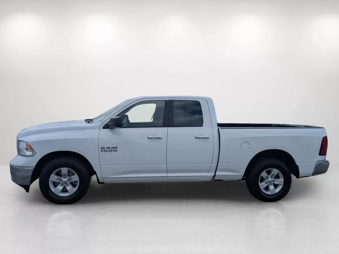 2018 /Diesel Gray/Black Ram 1500 SLT (1C6RR6GG1JS) with an Other engine, located at 5115 14th Ave., Columbus, GA, 31904, (706) 323-0345, 32.511494, -84.971046 - Experience the perfect blend of practicality and capability with this 2018 Ram 1500 SLT, designed for those who crave adventure and dependability. Whether you're a busy professional needing a reliable daily driver, a growing family looking for extra space, or someone who loves weekend getaways, this - Photo#7