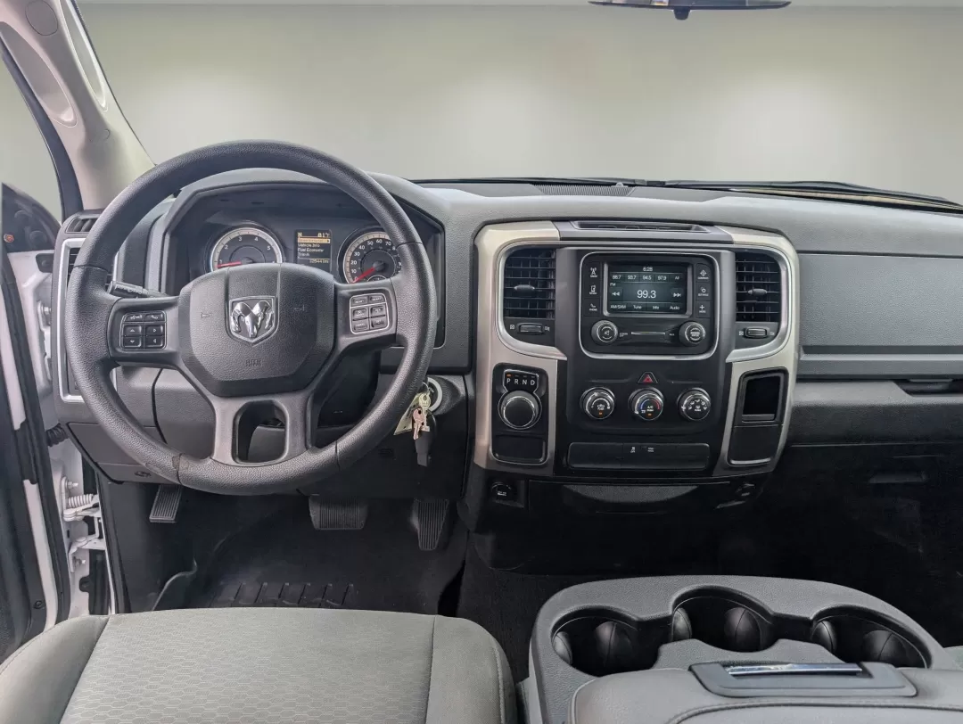 2018 /Diesel Gray/Black Ram 1500 SLT (1C6RR6GG1JS) with an Other engine, located at 5115 14th Ave., Columbus, GA, 31904, (706) 323-0345, 32.511494, -84.971046 - Experience the perfect blend of practicality and capability with this 2018 Ram 1500 SLT, designed for those who crave adventure and dependability. Whether you're a busy professional needing a reliable daily driver, a growing family looking for extra space, or someone who loves weekend getaways, this - Photo#12