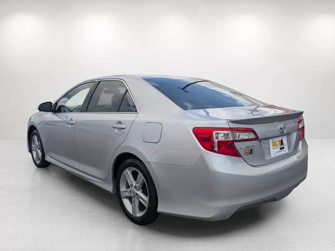 2014 Toyota Camry SE (4T1BF1FK6EU) with an Other engine, located at 5115 14th Ave., Columbus, GA, 31904, (706) 323-0345, 32.511494, -84.971046 - Are you seeking a dependable vehicle that fits seamlessly into your busy lifestyle? Look no further than this **2014 Toyota Camry** available now at **Gils Auto**, a trusted buy here pay here dealership located at **3959 U.S. 80 W, Phenix City, AL 36870**. With its spacious interior and reliable per - Photo#6