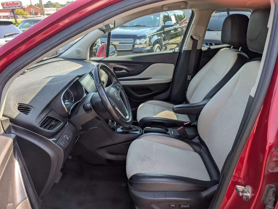2018 /Shale Buick Encore Preferred (KL4CJASB7JB) with an Other engine, located at 3959 U.S. 80 W, Phenix City, AL, 36870, (334) 297-4885, 32.469296, -85.135185 - **Discover the Perfect Ride for Your Next Adventure with Gils Auto!**<br /> <br /> Are you ready to elevate your driving experience and embrace new adventures? Look no further than the 2018 Buick Encore, available now at Gils Auto in Phenix City, AL. This stylish Sport Utility Vehicle (SUV) is not j - Photo#9