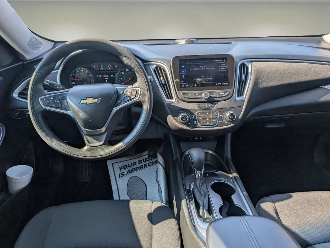 2022 /Jet Black Chevrolet Malibu LT (1G1ZD5ST9NF) with an Other engine, located at 7000 Northlake Connector, Columbus, GA, 31904, (706) 987-8085, 32.524975, -84.978134 - Are you searching for a vehicle that seamlessly blends style, comfort, and performance for your everyday adventures? Look no further than this stunning 2022 Chevrolet Malibu LT at Gils Auto in Phenix City, AL. Perfectly suited for budget-conscious buyers, this sedan is a fantastic choice for anyone - Photo#11